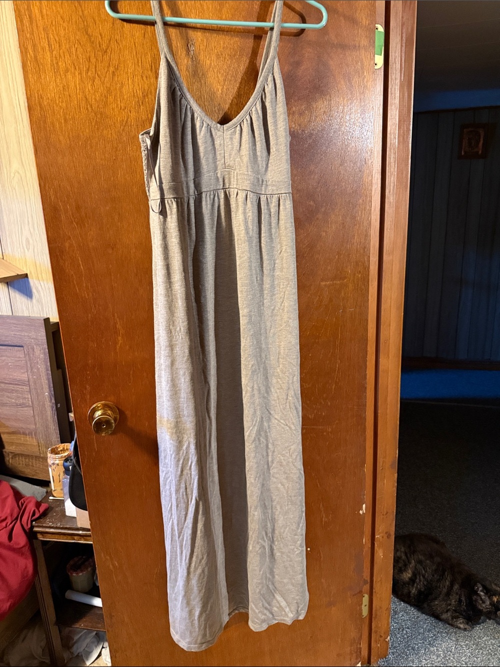 Old Navy Sleeveless V-Neck Maxi Dress in Light Gray